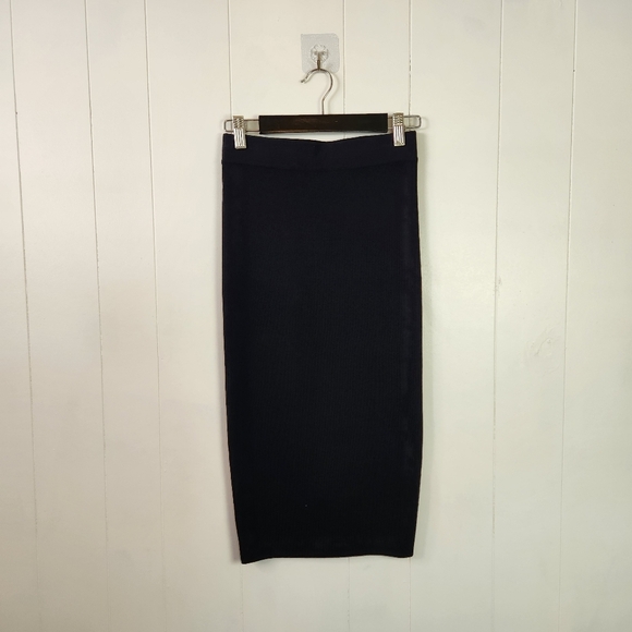 Selected Femme Knit Midi Pencil Skirt Black Minimalist Office Bodycon Luxury - Picture 1 of 8